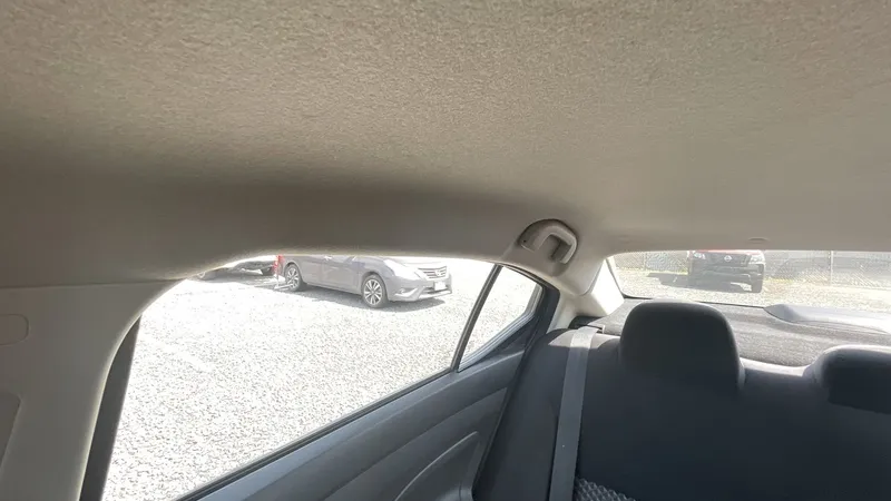 Nissan Versa 2021