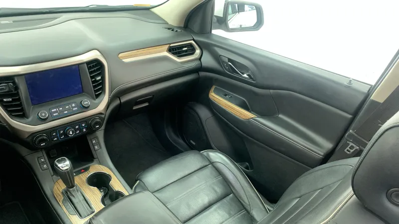 Gmc Acadia 2017