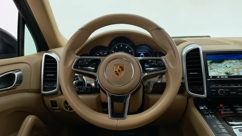 Porsche Cayenne 2016