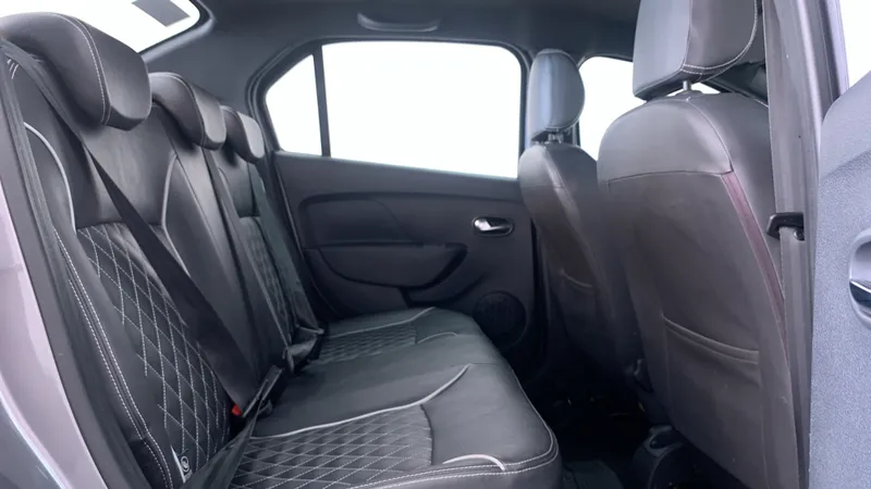 Renault Logan 2023