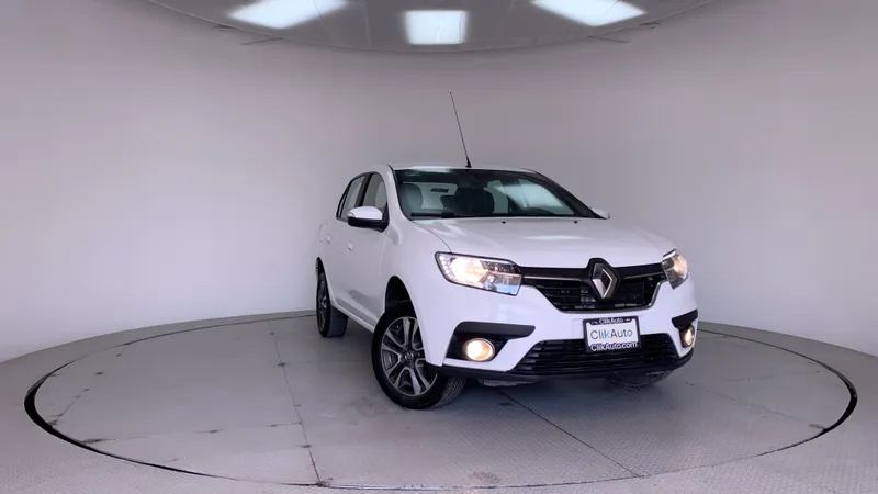 Renault Logan 2023