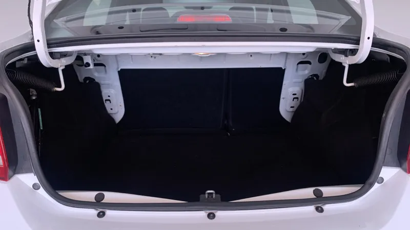 Renault Logan 2023