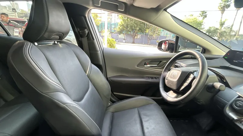 Toyota Prius 2024