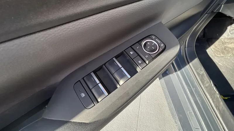 Toyota Prius 2024
