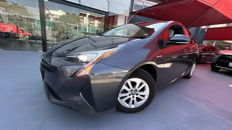 Toyota Prius 2017