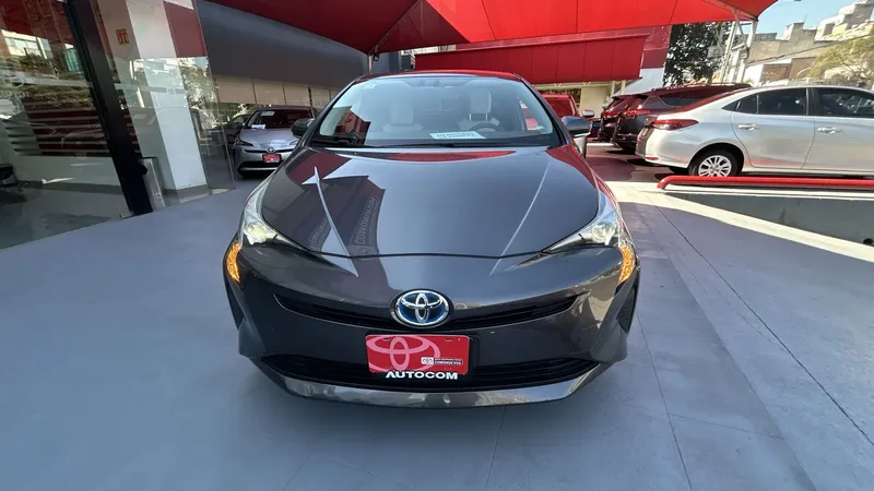 Toyota Prius 2017