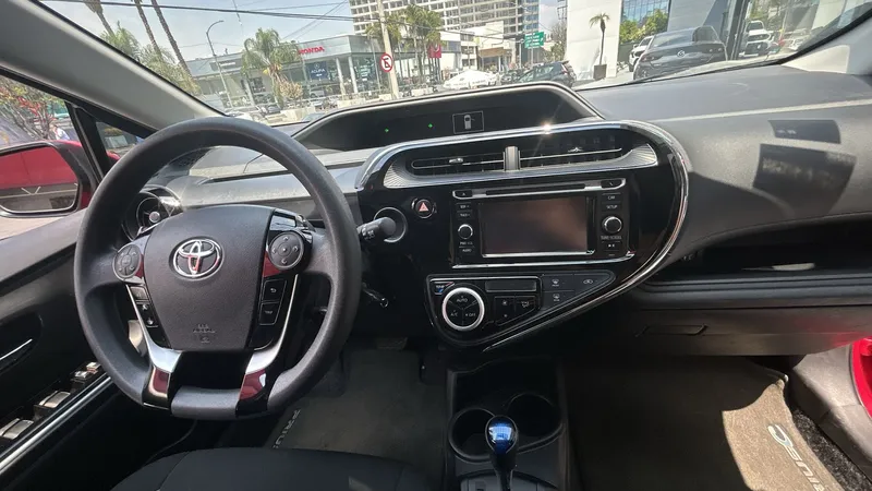 Toyota Prius C 2020