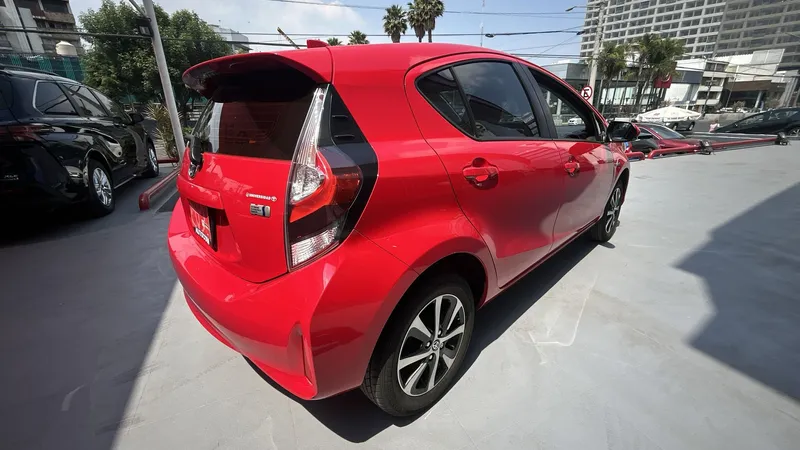 Toyota Prius C 2020