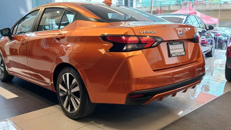Nissan Versa 2021