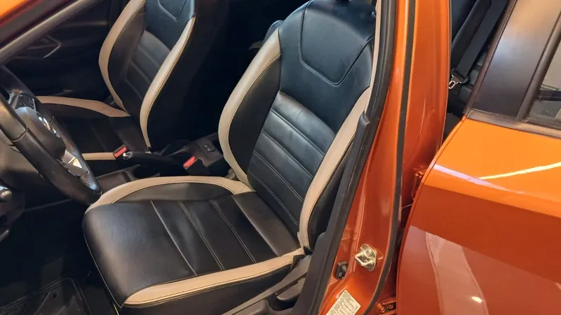 Nissan Versa 2021
