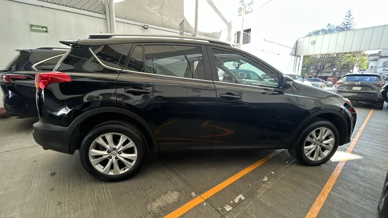 Toyota Rav4 2015