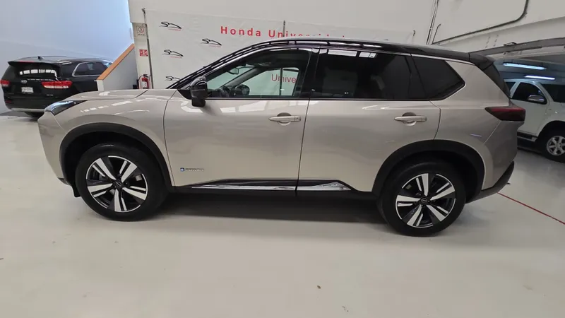 Nissan X-trail 2024