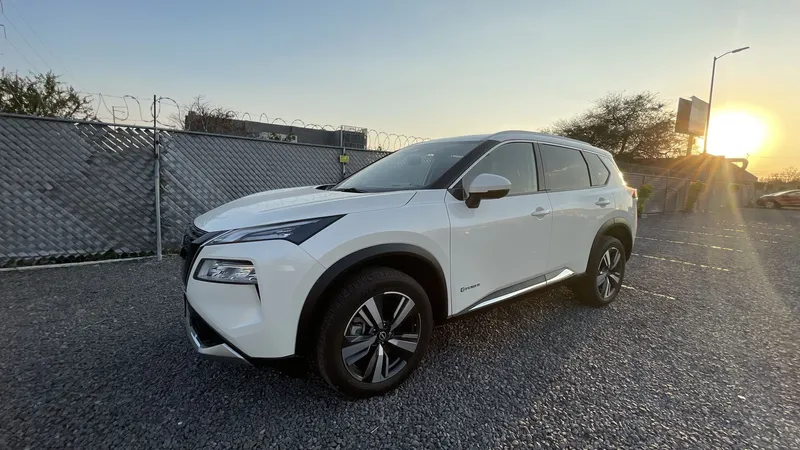 Nissan X-trail 2024