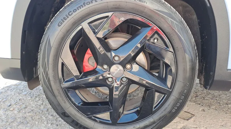 Omoda C5 2023
