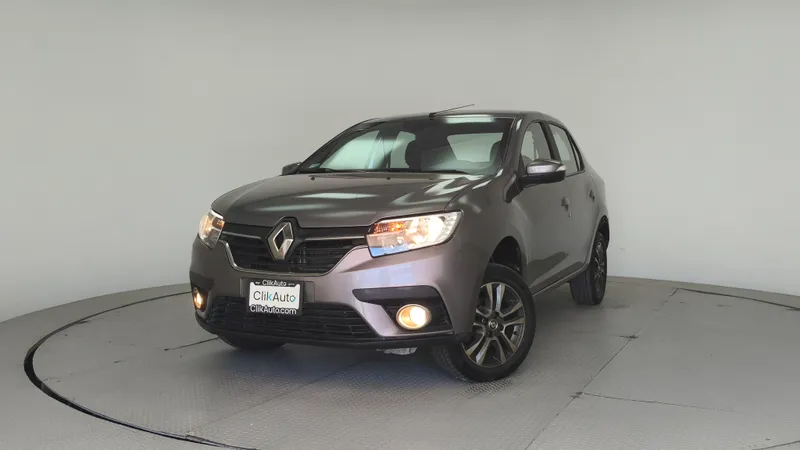 Renault Logan 2023