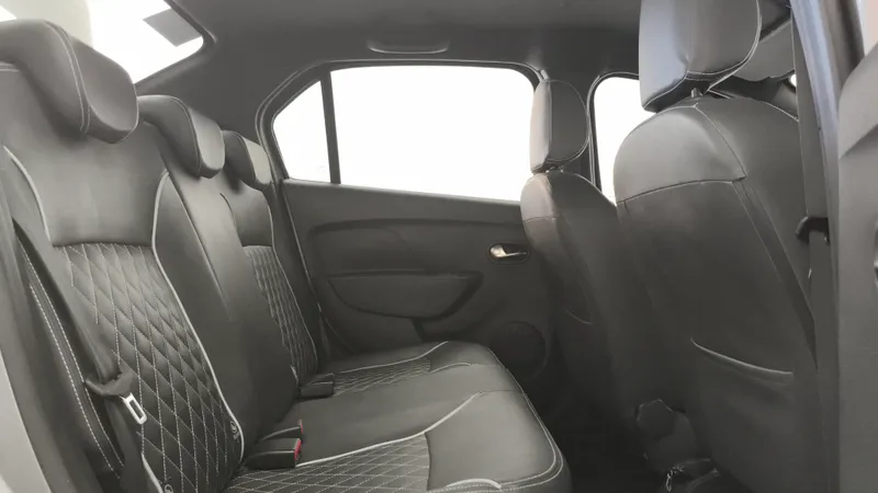 Renault Logan 2023