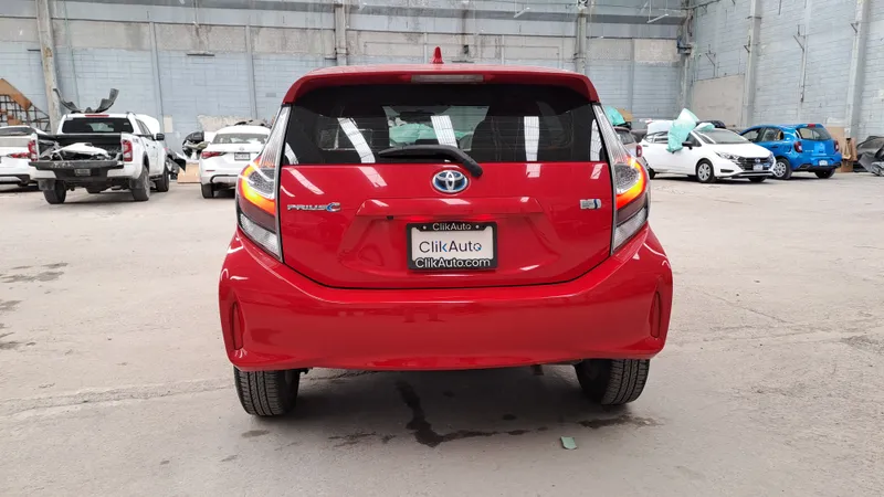 Toyota Prius C 2019