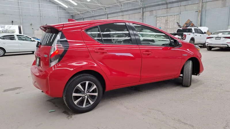 Toyota Prius C 2019