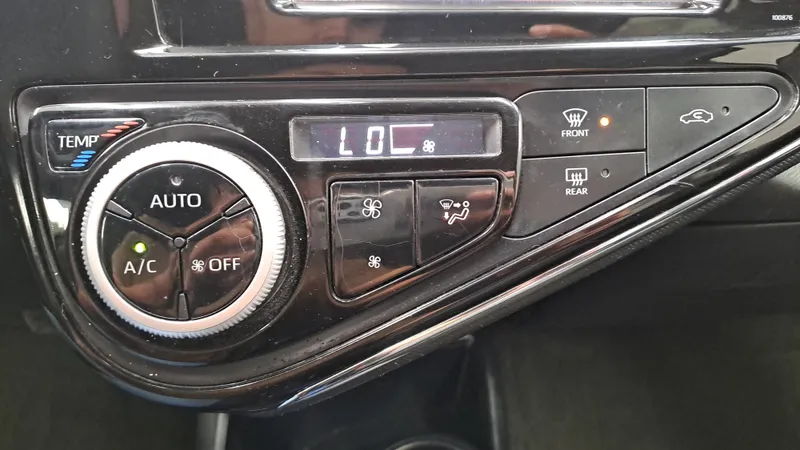 Toyota Prius C 2019