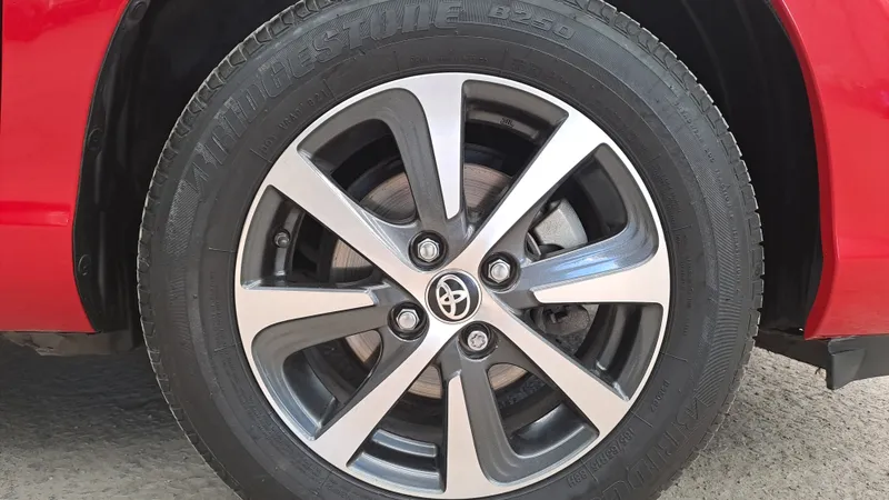 Toyota Prius C 2019