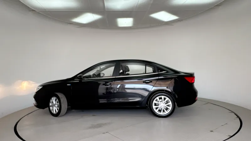 Mg Mg5 2023