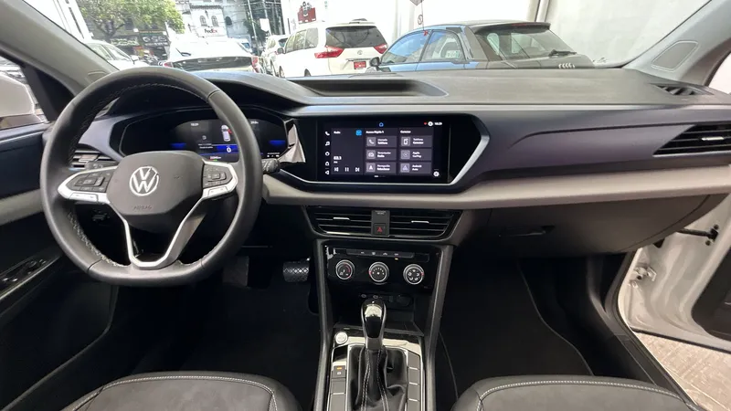 Volkswagen Taos 2023