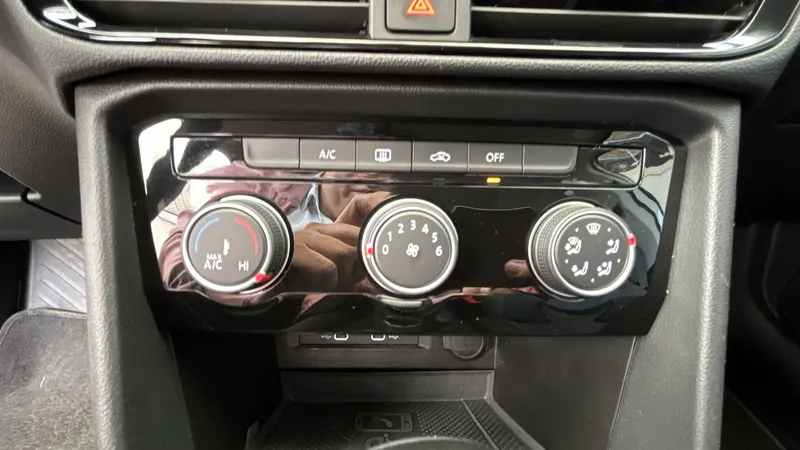 Volkswagen Taos 2023