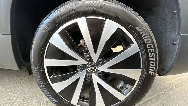 Volkswagen Taos 2023