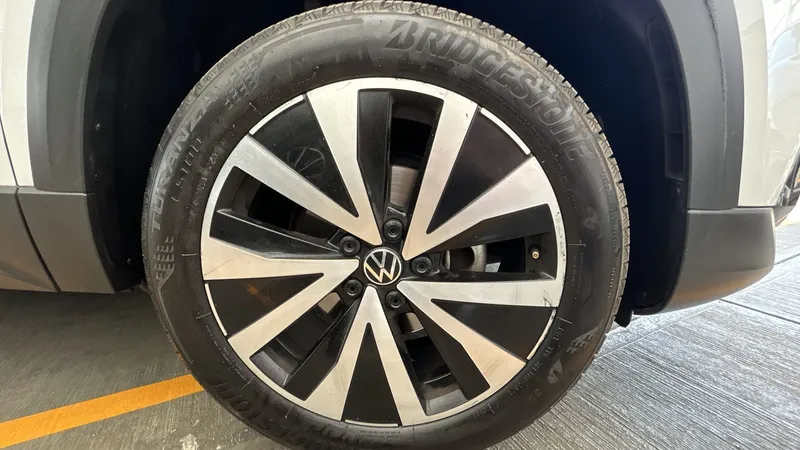 Volkswagen Taos 2023