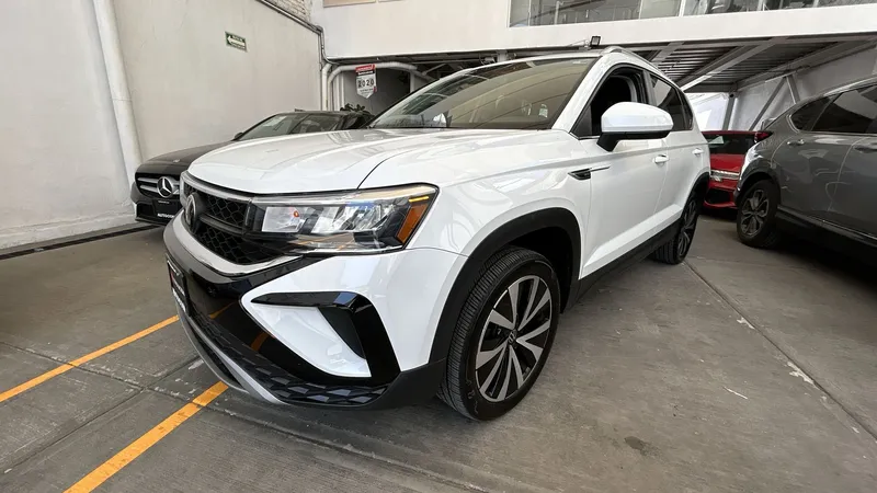 Volkswagen Taos 2023