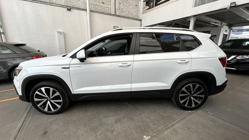 Volkswagen Taos 2023