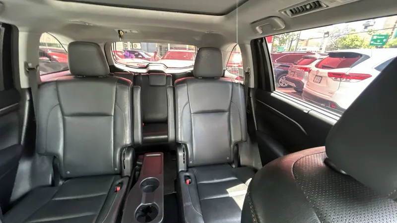Toyota Highlander 2015