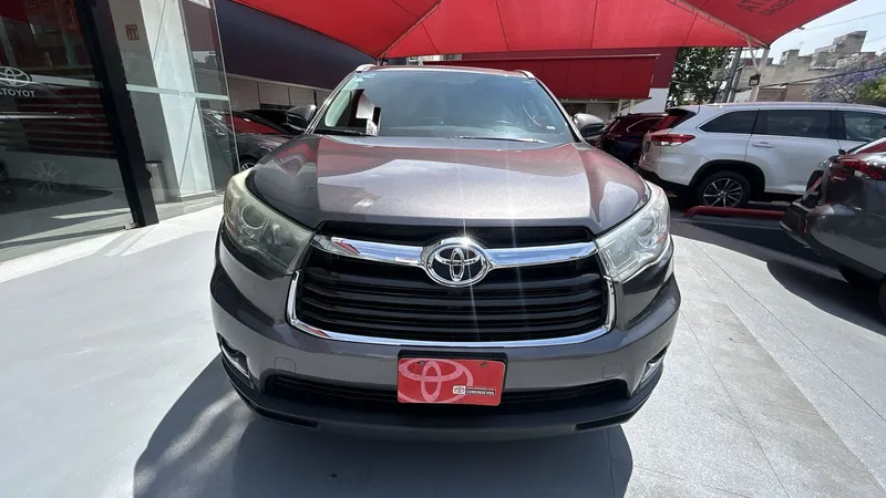 Toyota Highlander 2015