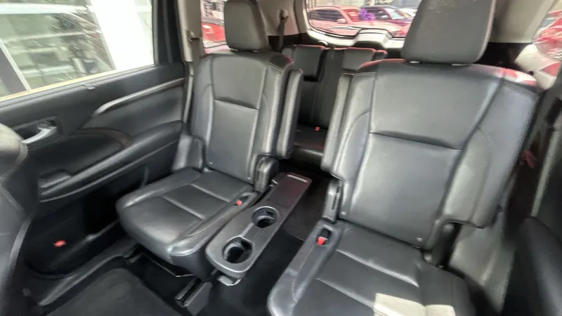 Toyota Highlander 2015
