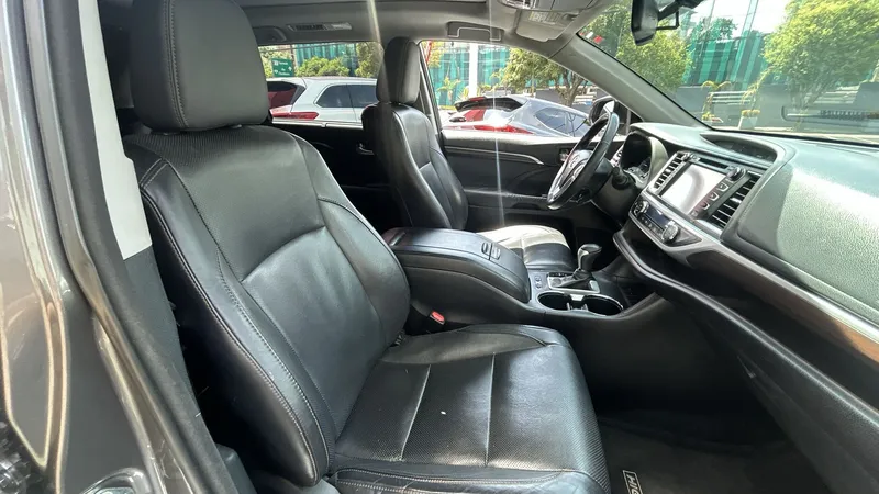 Toyota Highlander 2015
