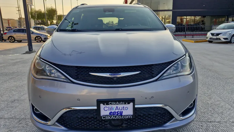 Chrysler Pacifica 2020