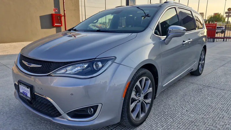 Chrysler Pacifica 2020