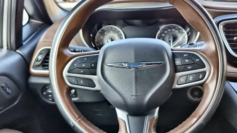 Chrysler Pacifica 2020