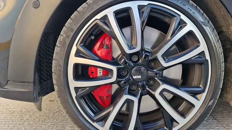 Mini John Cooper Works 2023