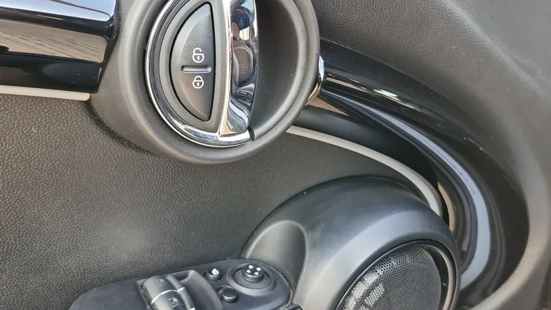 Mini John Cooper Works 2023