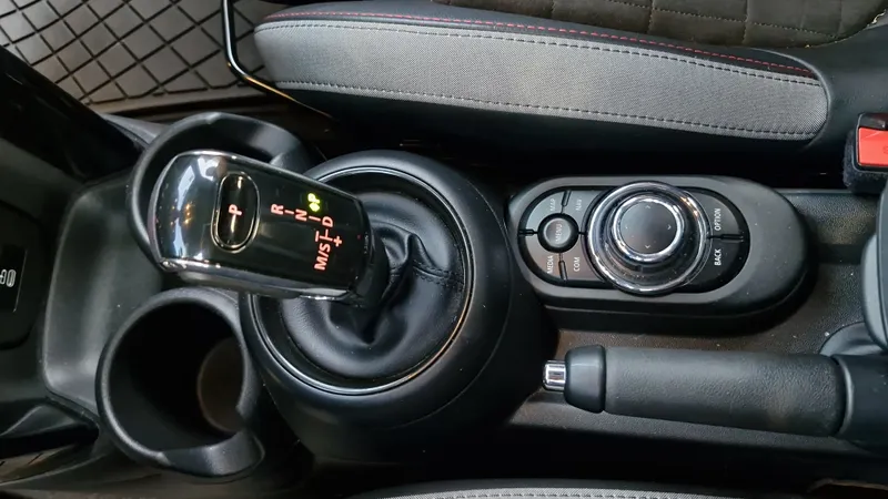 Mini John Cooper Works 2023