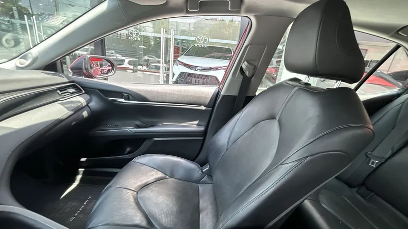 Toyota Camry 2021