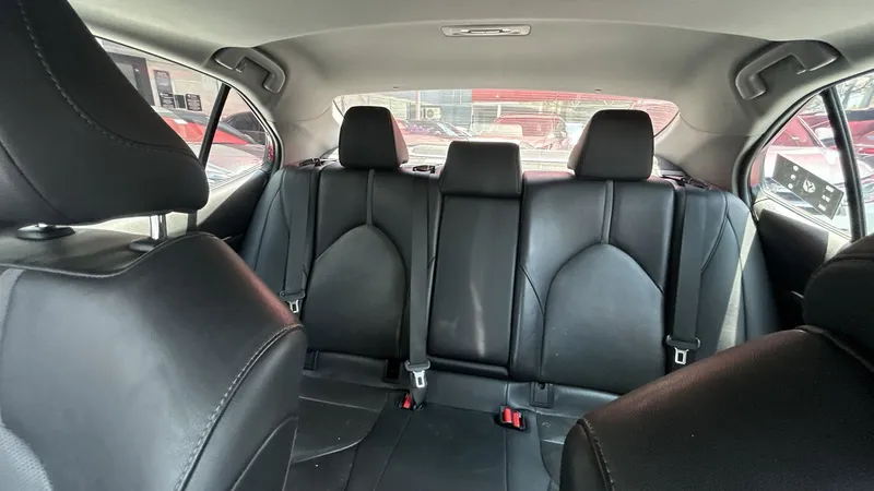 Toyota Camry 2021