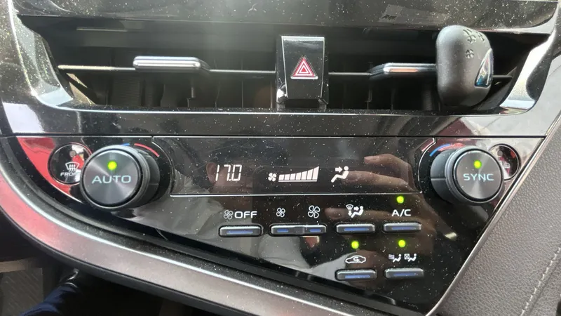 Toyota Camry 2021
