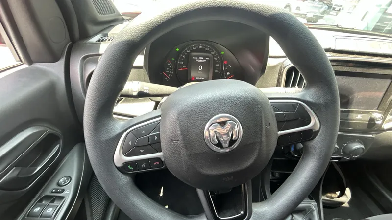 Ram 700 2024