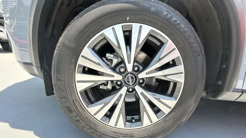 Nissan X-trail 2024