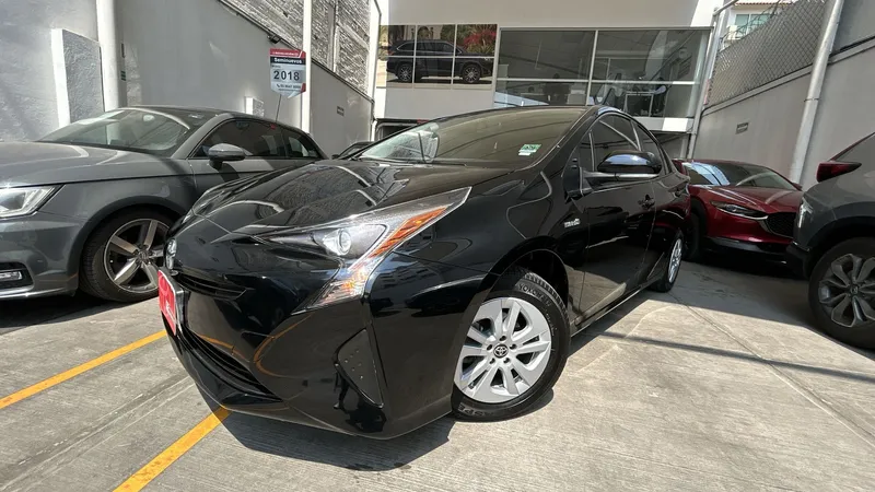 Toyota Prius 2017