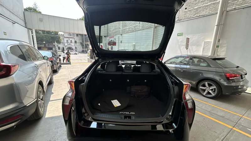 Toyota Prius 2017