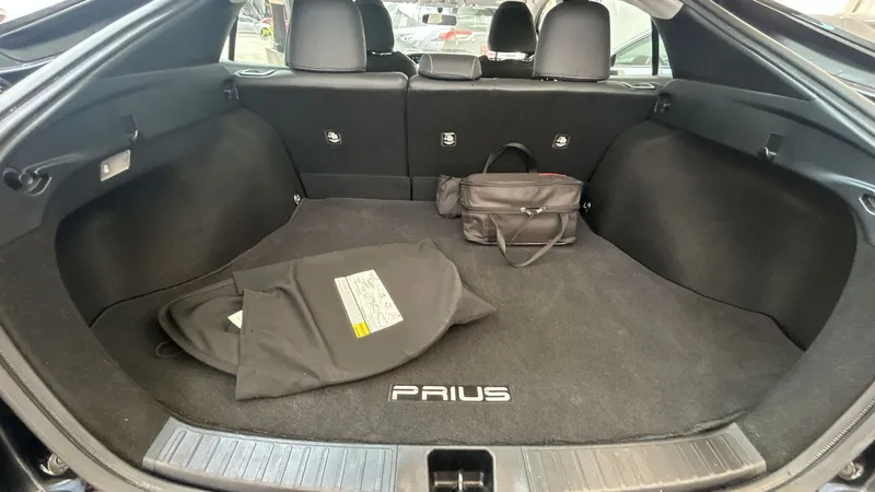 Toyota Prius 2017