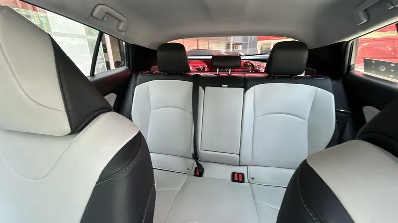 Toyota Prius 2017